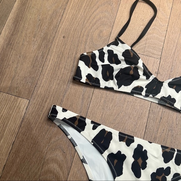 Solid & Striped Bikini - Picture 4 of 7